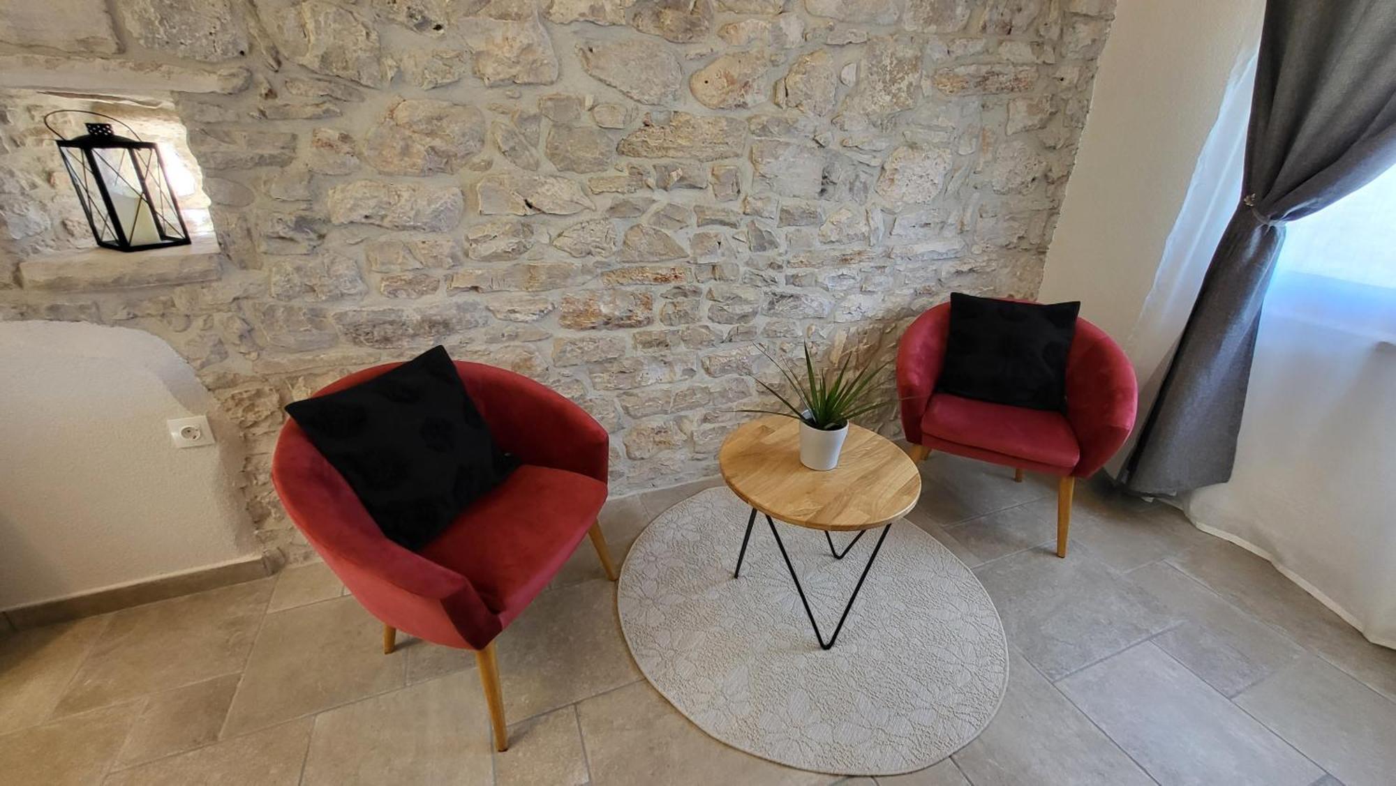 Stone House Apartment Didini Dvori Lumbarda Bagian luar foto